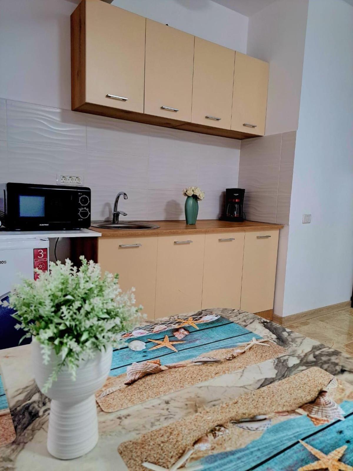 Jolie Studios & Apartments Eforie Nord Zewnętrze zdjęcie